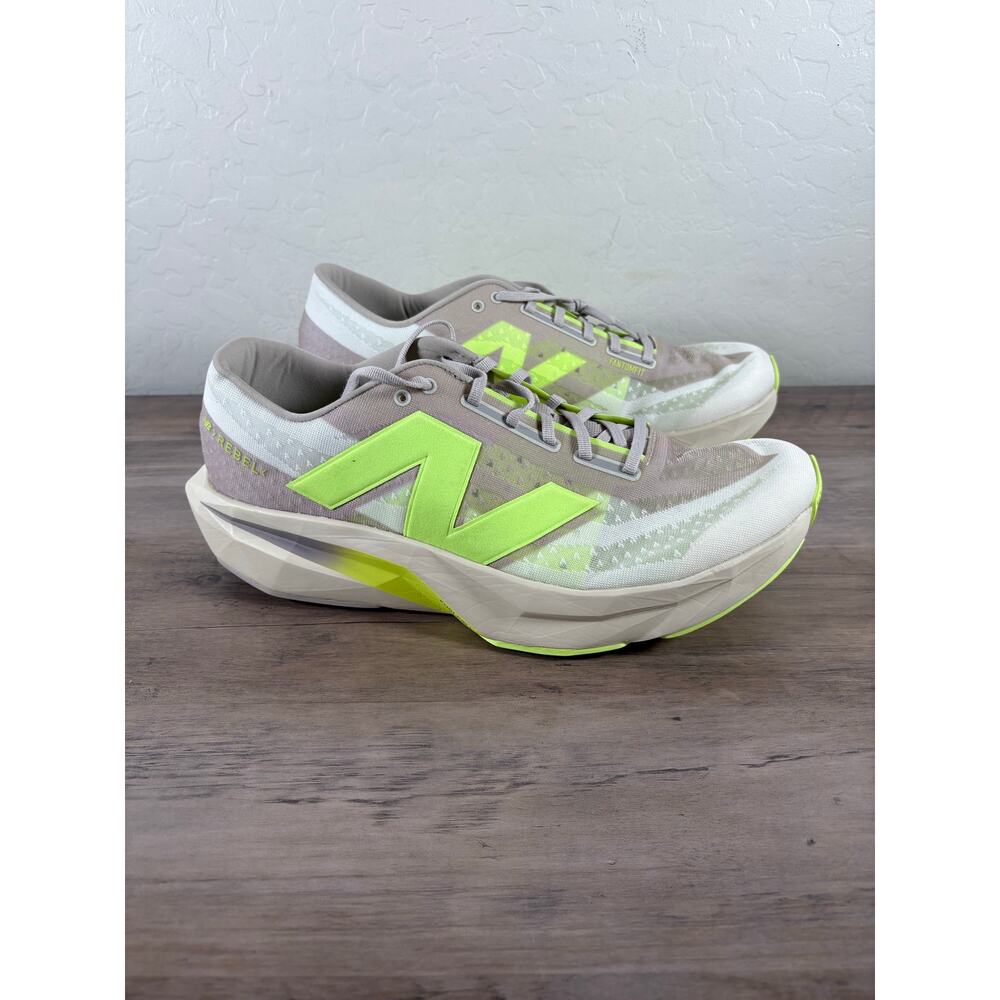 New Balance Rebel  Fuel Cell V4 Men’s Running Shoe Gray Green Size 15 EU 50 NWOB
